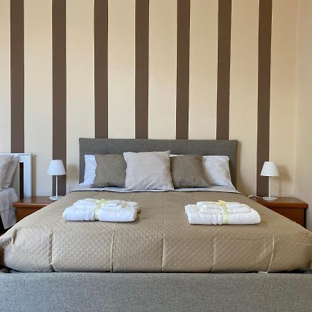 Avolina'S Apartment Νάπολη Εξωτερικό φωτογραφία